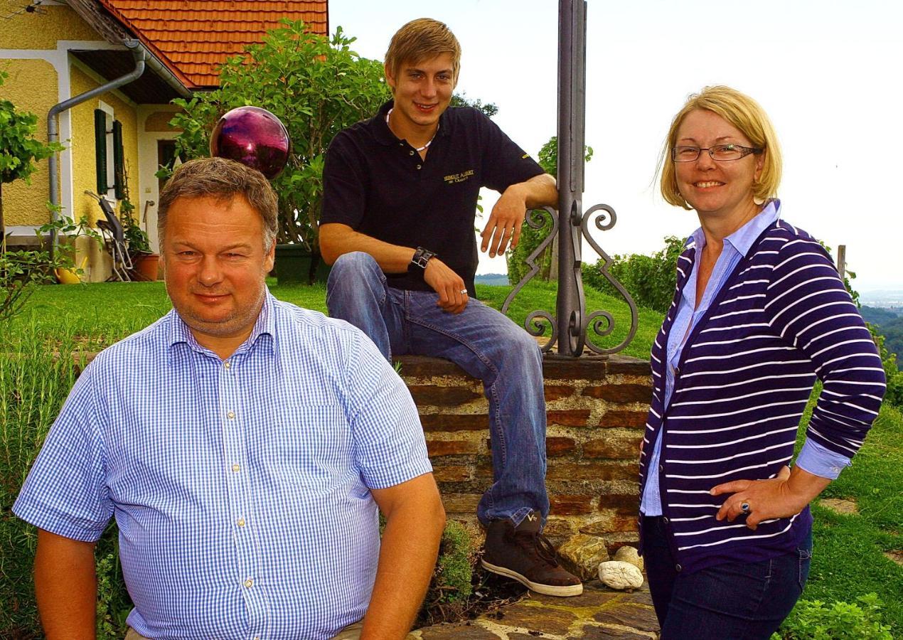 Weingut Albert, Familie Cramer Bed & Breakfast Kitzeck im Sausal Eksteriør bilde